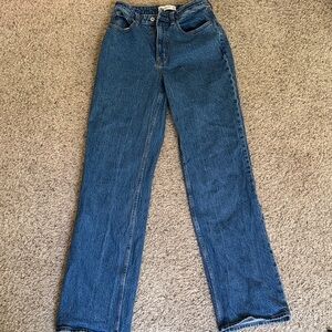 Women's Straight-Leg Jeans in Deep Blue Curve Love Fit